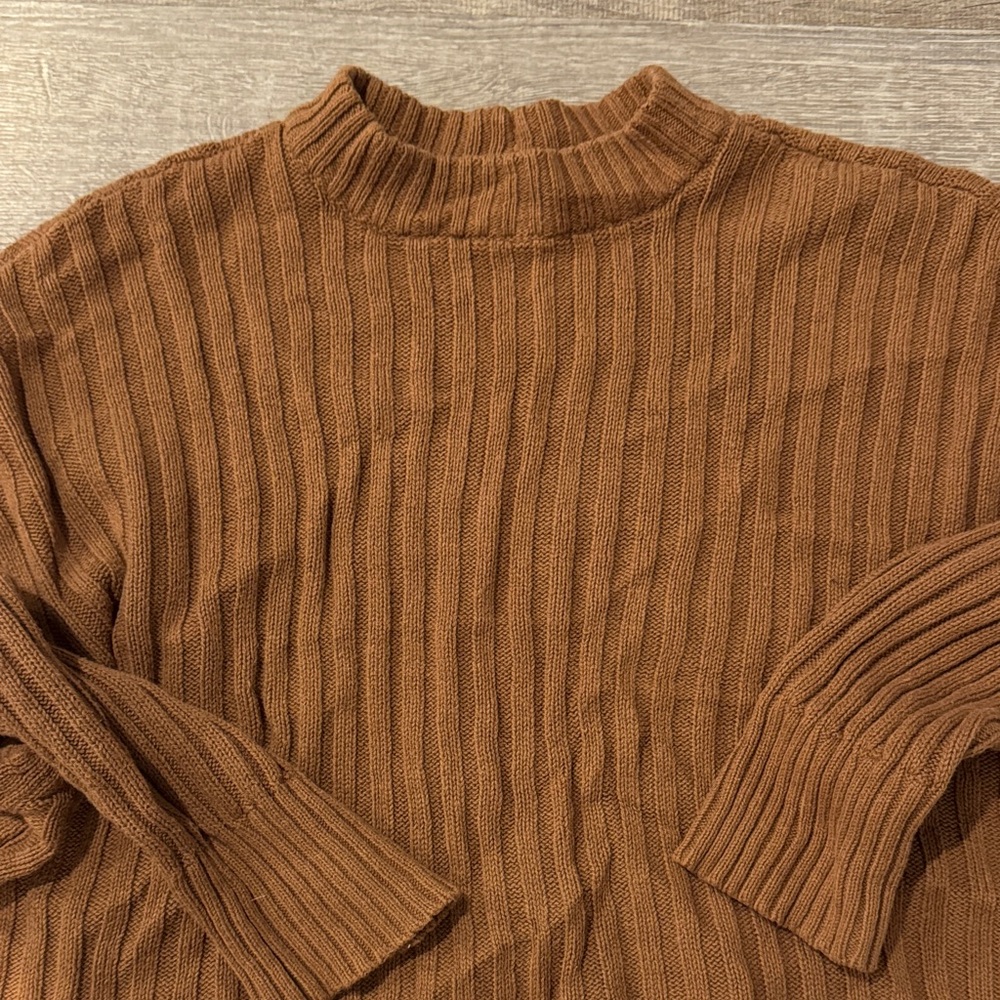 Brown Ribbed Knit Sweater - Picture 2 of 7